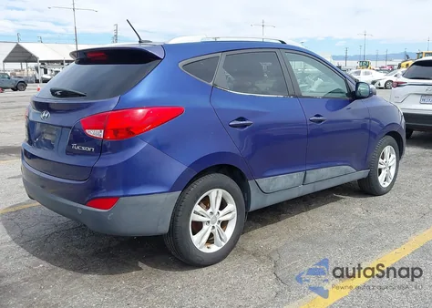 2013 Hyundai Tucson Gls from USA, damaged, VIN KM8JU3AC7DU632099